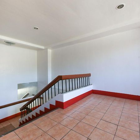Busline Apartelle Quezon City Esterno foto