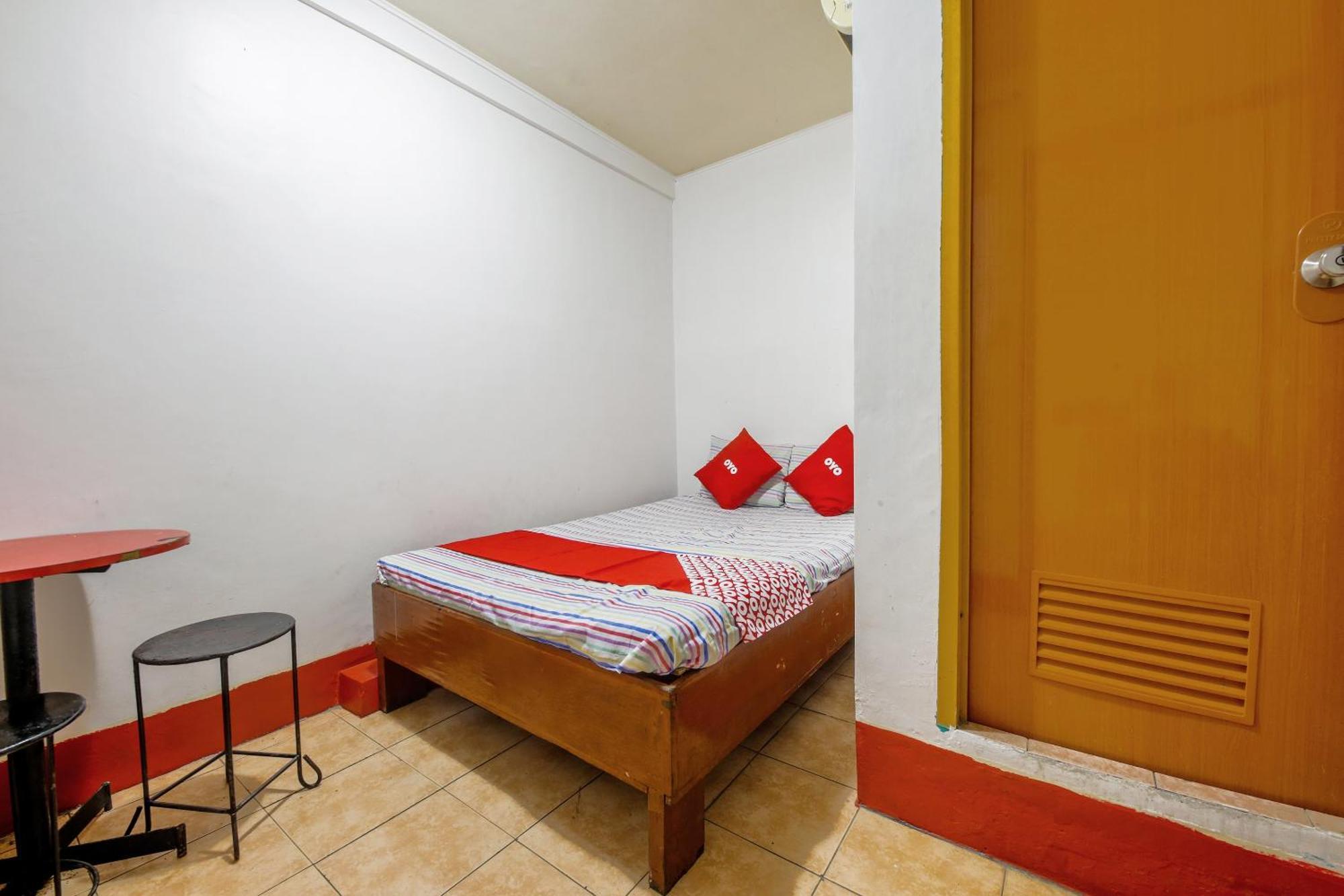 Busline Apartelle Quezon City Esterno foto