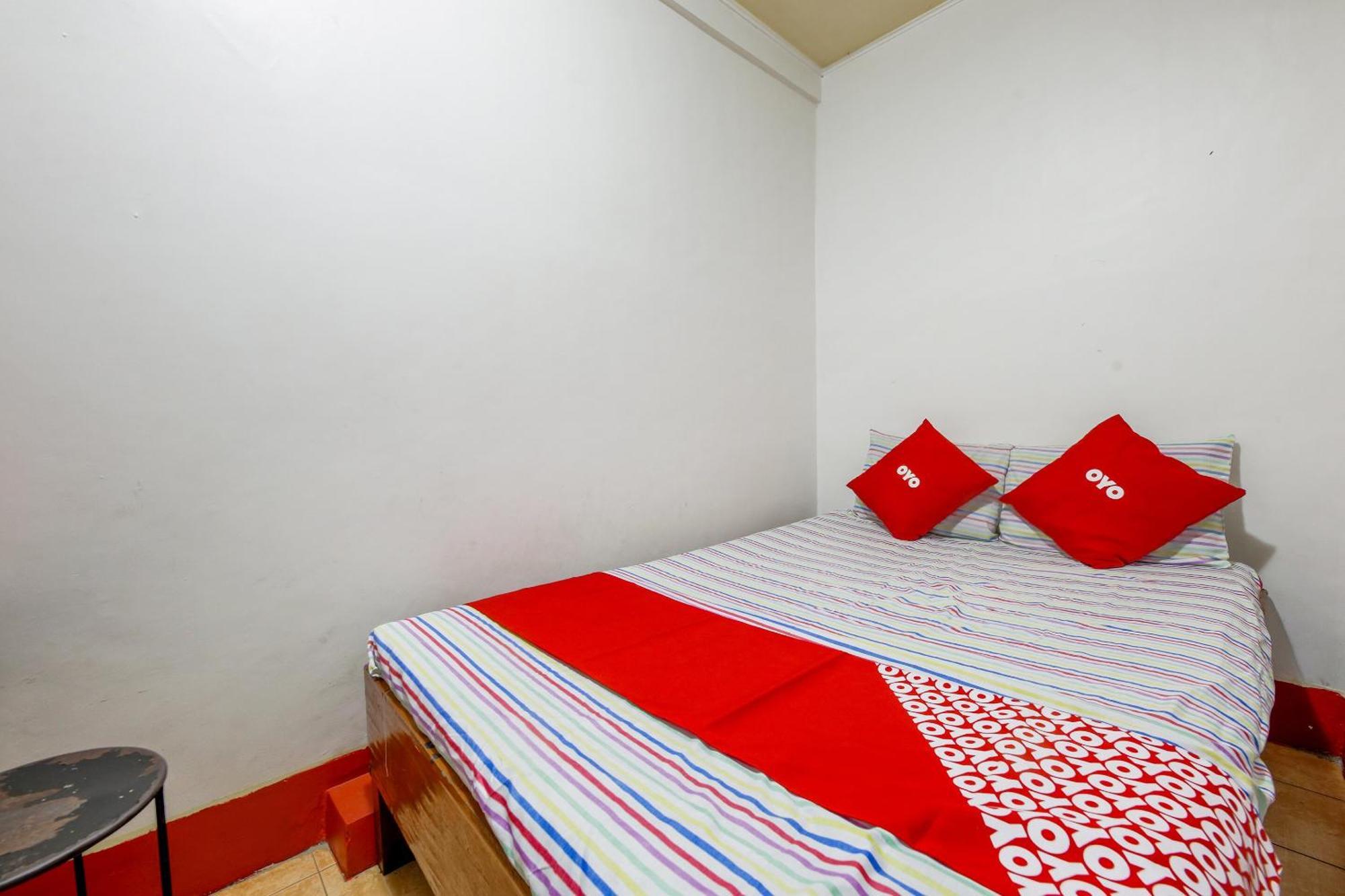 Busline Apartelle Quezon City Esterno foto
