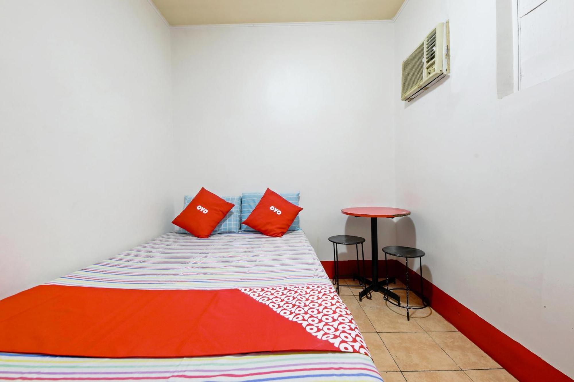 Busline Apartelle Quezon City Esterno foto