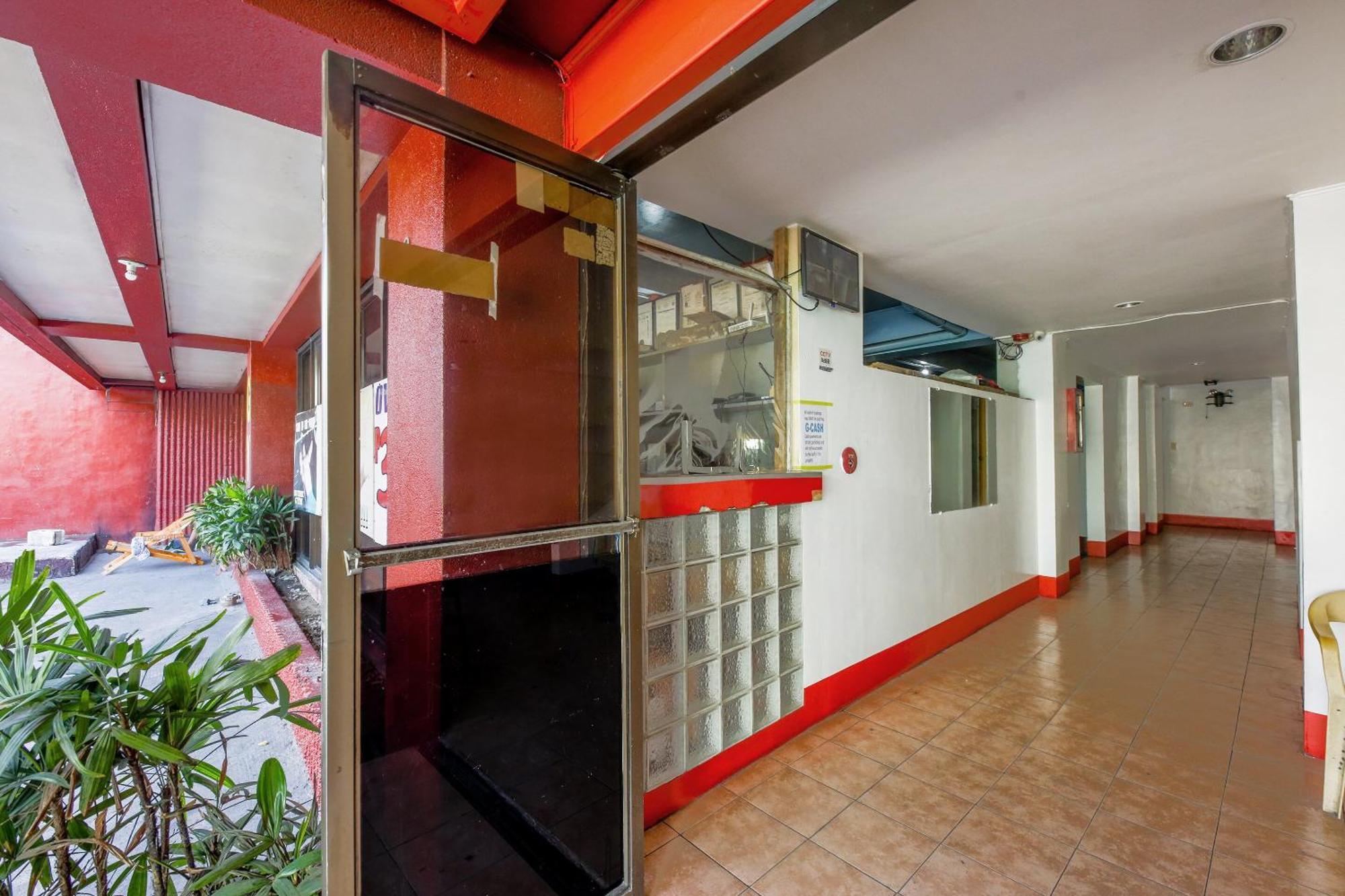 Busline Apartelle Quezon City Esterno foto